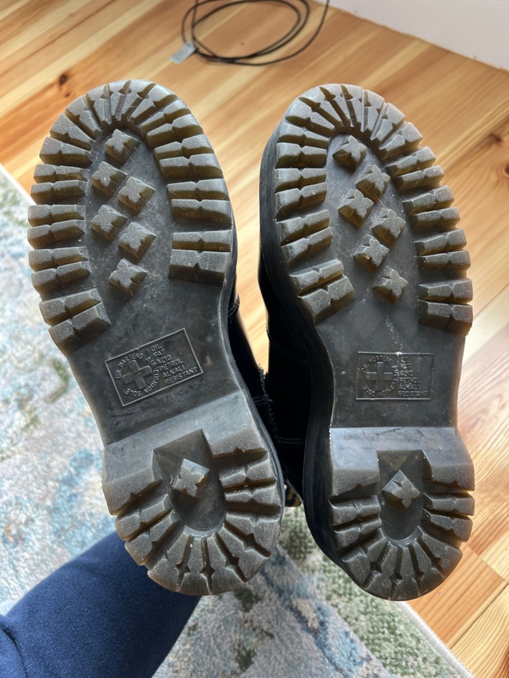 dr. martens platform chelsea boots - Picture 7 of 8